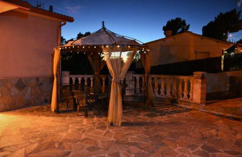 Villa Lluna Sitges 15 minutes drive from Sitges Swimming pool XXL 16 people - Foto 42