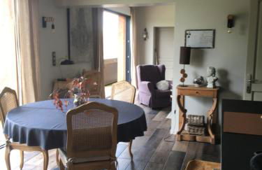 La Longère de Chillac campagne chic jacuzzi - Foto 4