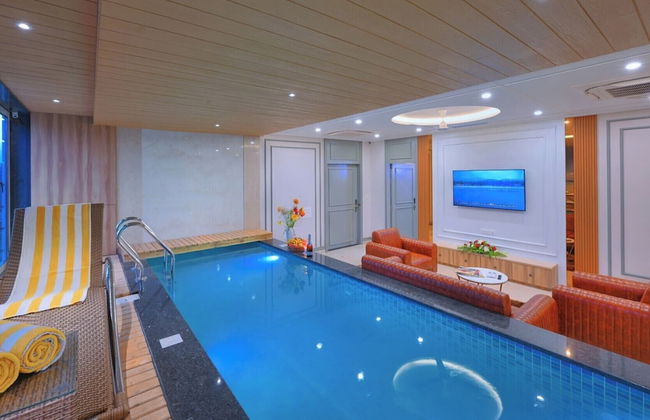 Vega Suites with Private Indoor Pool - Foto 13