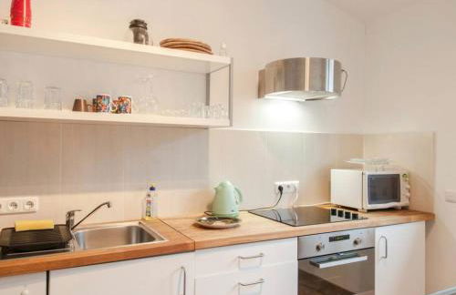 Modern 3ROOM-Flat LEIPZIG NORTH Porsche -DHL-Amazon-Airport LEI HALLE-BMW-Messe by respect host - Foto 20