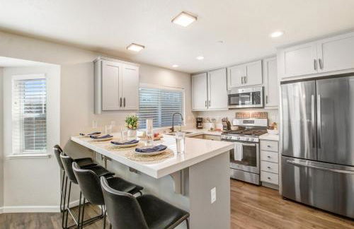 Game Night Meets Wine Country Elegance - Foto 26