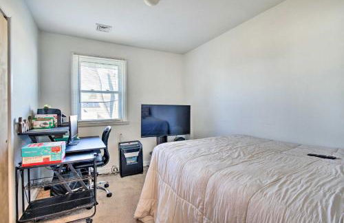 World Cup HQ with Pellet Smoker, Grill 1 Mi to Lake - Foto 13