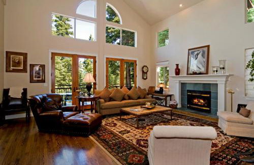 Big Springs by Tahoe Getaways - 6BR w Ski Shuttle, Fireplace & Entertainment Room - Foto 1