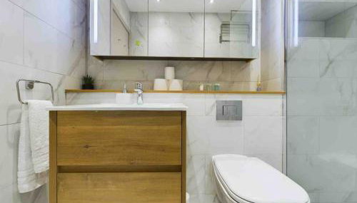 stylish 2bed condo city centre - Foto 2