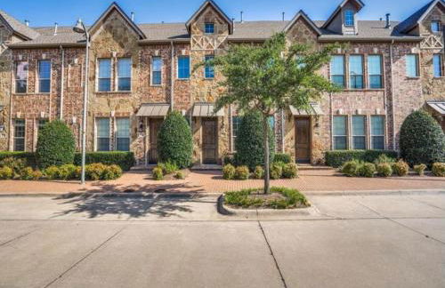 Luxury Legacy West Townhouse - Photo 1