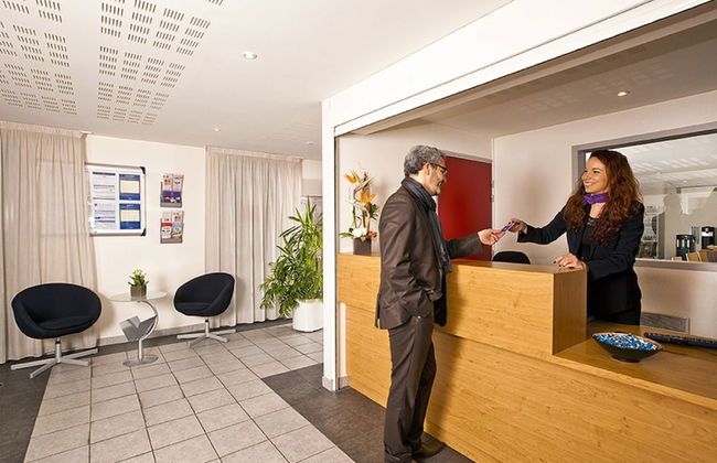 Séjours & Affaires Rennes Villa Camilla - Foto 2