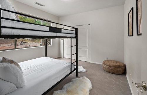 Brewer Road Private Hot Tub Stunning Red Rock Views Modern Southwestern Charm - Foto 29