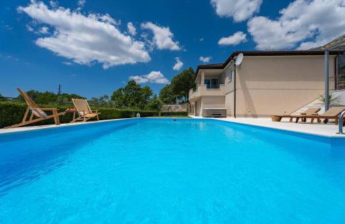VILLA BEYBE with Jacuzzi, large private pool 50m2, BBQ,free WIFI, 3 bedrooms - Foto 9