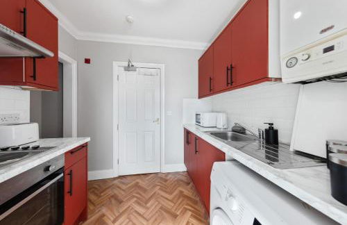 Long Stay Ready King Bed Kitchen WiFi Town - Foto 10