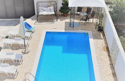 Apartments"Nika" with private pool - Foto 6