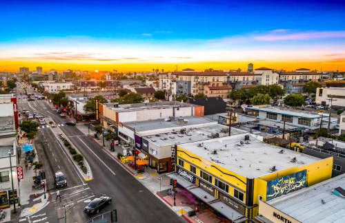 Historic Apartment with Roof Deck in the Heart of North Park - Foto 33