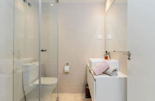 Deluxe 2 bed Apartment - Photo 18