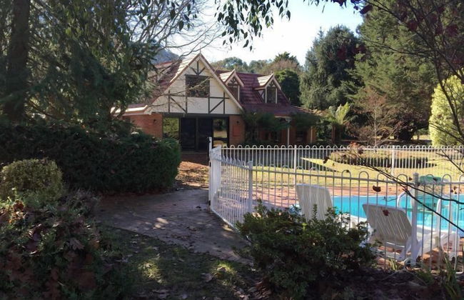 Tudor House - Large Family Home - Foto 18