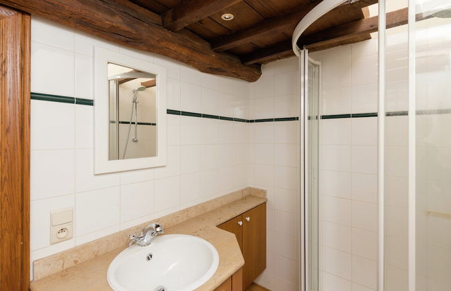 Cozy Holiday House near La Roche - Photo 15