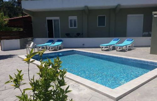 Greek Style Ground Floor Apartment & Pool - Foto 1