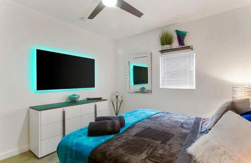 Luxury Mansion, Game Room, Pool, Rooftop, Skyline, Walk to Las Olas - Foto 35