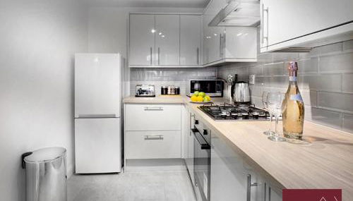 Wokingham - 2 Bedroom Maisonette - With Parking - Foto 4, Other