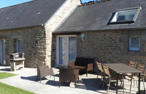 Peaceful Holiday Home in Plouguin With Indoor Pool - Foto 66