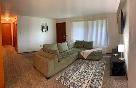 Hidden Gem! Spacious, Private, and Convenient Units Off River Road in Puyallup - Foto 24