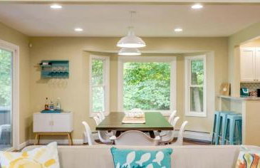 Tranquil Lakefront Cottage with Private Dock in Ticonderoga, New York - Foto 6