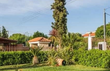 Relaxing Villa with Swimming Pool and Garden - Foto 9