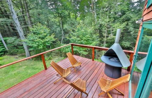 Unique and Private 25ft Waterfall House in Hunter - Foto 72