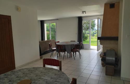 Chez AUBE Maison à la campagne 2-6 pers 3 chambres - Foto 8