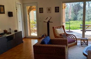 Villa conviviale au soleil avec piscine - Foto 38