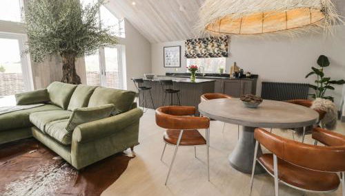 Garden House - Photo 3