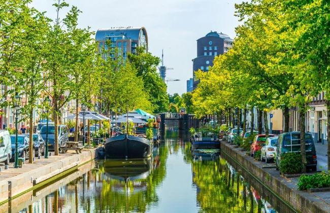 Restyled Holiday Home with Fireplace near Beach - Photo 42