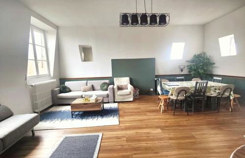 large 5-bedroom 2 floor apartment 200 m2 - Foto 2