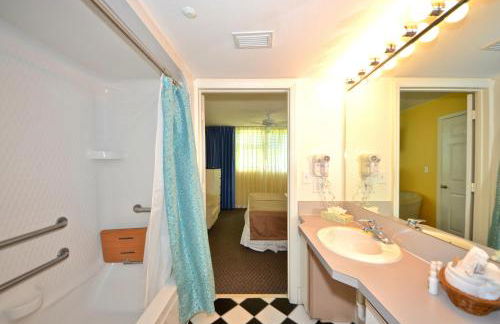 Sunrise Suites Big Kahuna Suite #202 - Photo 10