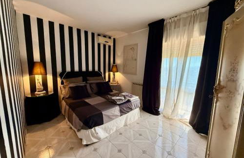 Seb's Flat - Home of the Sun & Colors, Free Wi-Fi , AC, SmartTV - Foto 4