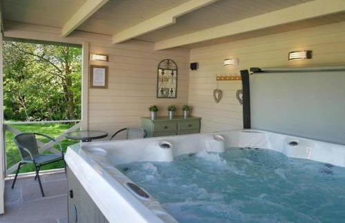 4 Bed in Brecon oc-bn151 - Photo 1