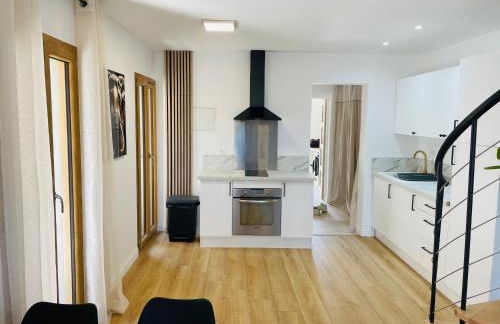 DUPLEX - 9 pers - Wifi - 04190 LES MÉES - Foto 4