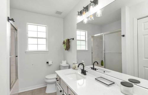 Boat House - Steps to Boat Ramp, Grill & 1 Mile to Beach - Foto 31