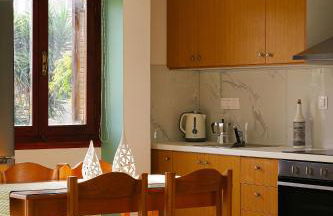 Erestos - House near beach - Photo 28