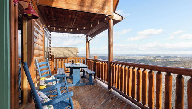 Bears Den Way by Avantstay Private Golf Sim, Firepit & Mountain Views Near Dollywood - Foto 3, Interior