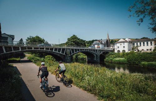 4 Bed in Berriew oc-t31114 - Photo 22