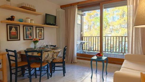 Hostdomus - Lumiere Apartment R15 - Photo 4