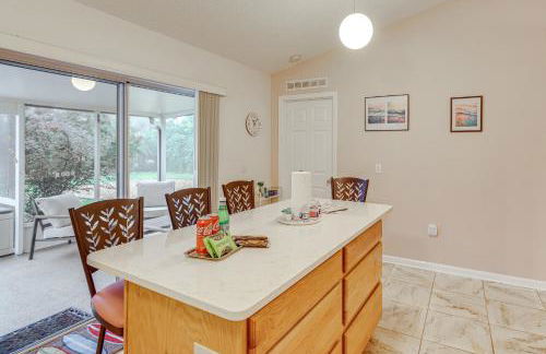 Pool and Fire Pit Family-Friendly Palm Bay Home! - Foto 12