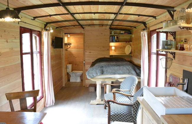 Cozy Mobile Home in Vresse-sur-semois With Terrace - Foto 3