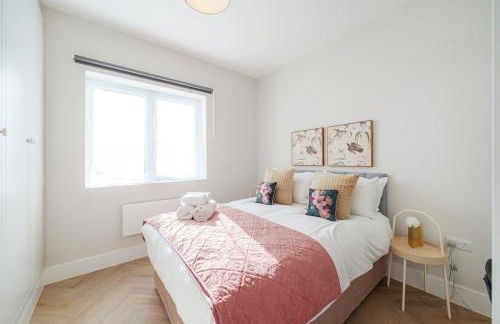 Cosy Tooting Retreat: 2-Bed Gem - Photo 19