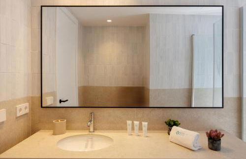 MARBELLA BANUS SUITES - Banus Playas del Duque Seaside Residential - Photo 61