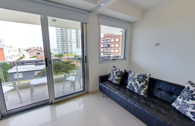 Arenas del Mar Apartments - Photo 23