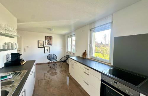 BONNYSTAY Rheinfelden - 6 Personen - Küche - Parkplatz - Terrasse - Foto 29