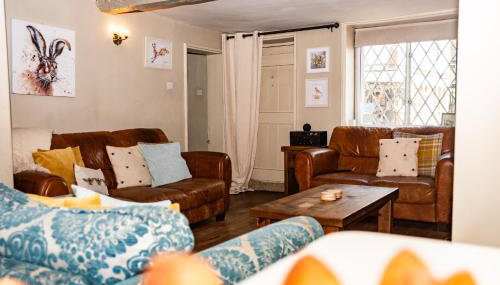 Historical Sherwood Forest Cottages - Sleeps 16 - Foto 2