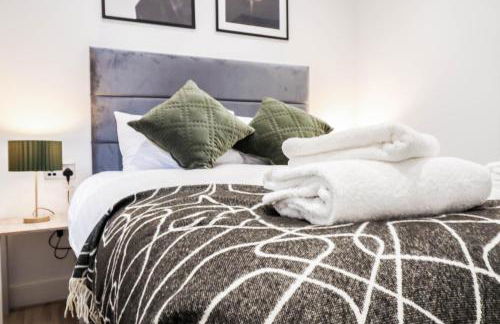 Modern 1-Bed Apartment in Buckinghamshire with Free WiFi, Parking & Garden - Foto 77