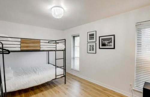 Posh 6BR 2,5BA Holiday Home with Pool, Media-Game Room & Hot Tub - Foto 14