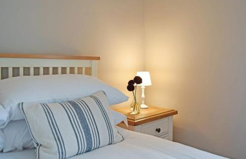 Aeron Villa - Photo 15